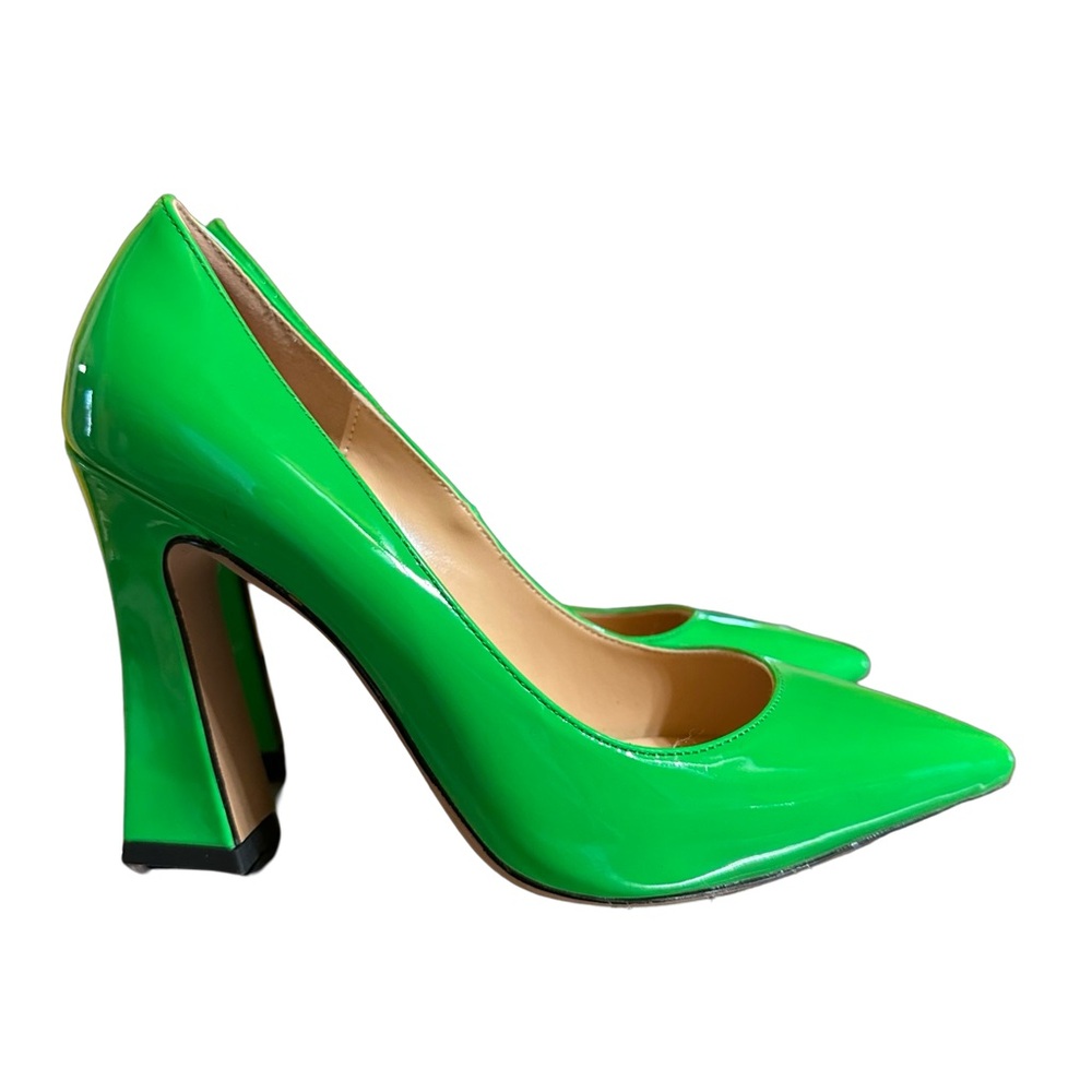 Modencoco Neon Green Vegan Faux Patent Leather Pointed Toe Heels Size US 6
